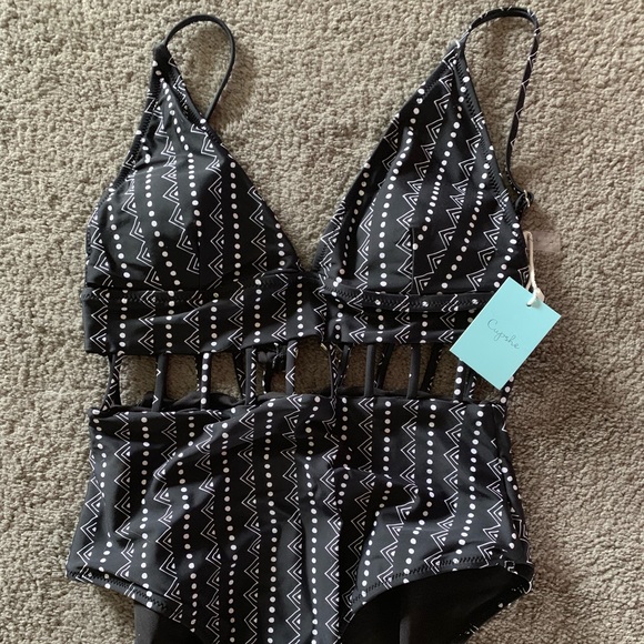 Cupshe Other - New one piece bathing suit from CUPSHE